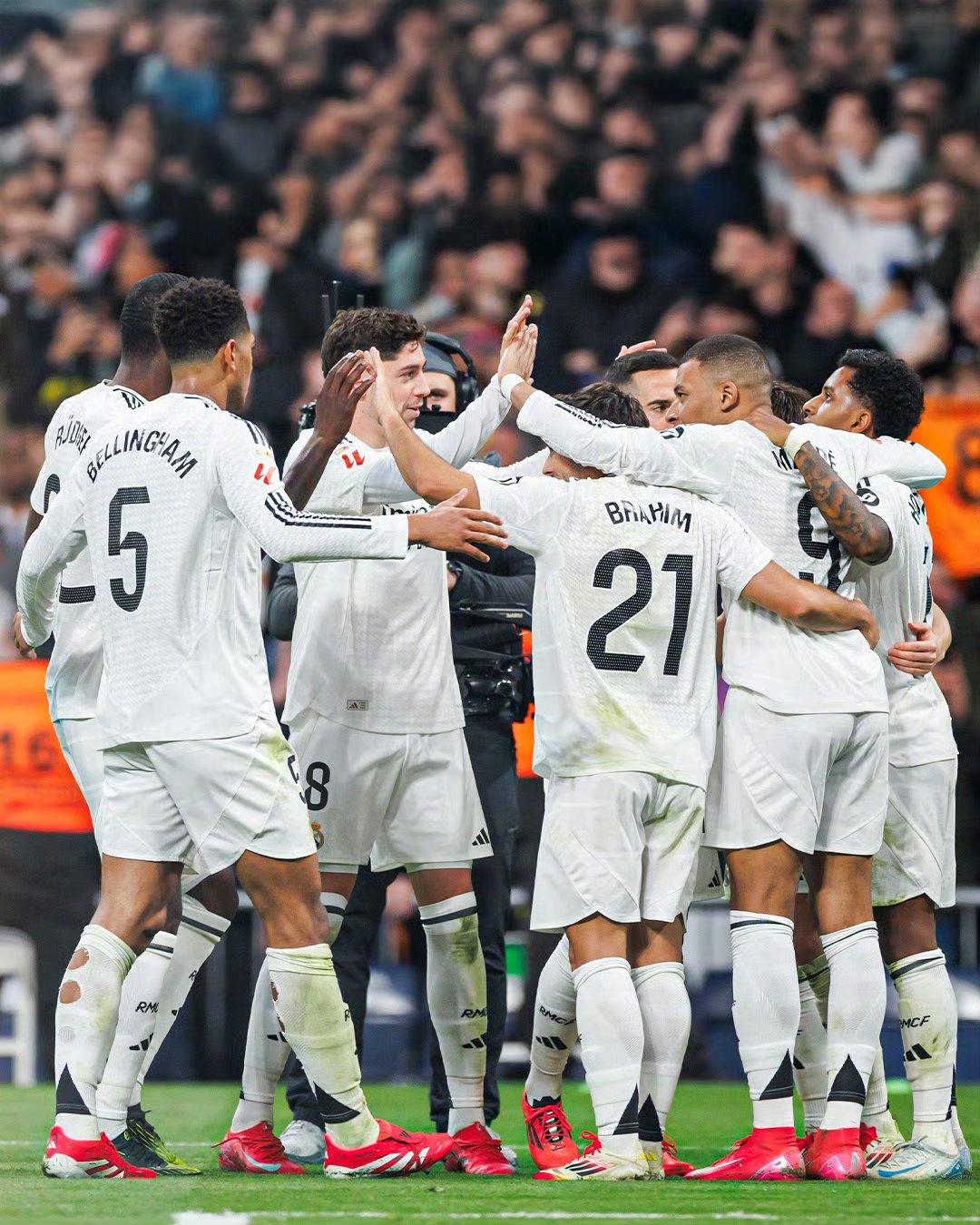 开云体育APP下载-关于西甲集结日再迎强敌，埃因霍温回应争议，主帅态度——底气十足，训练强度明显提升的信息